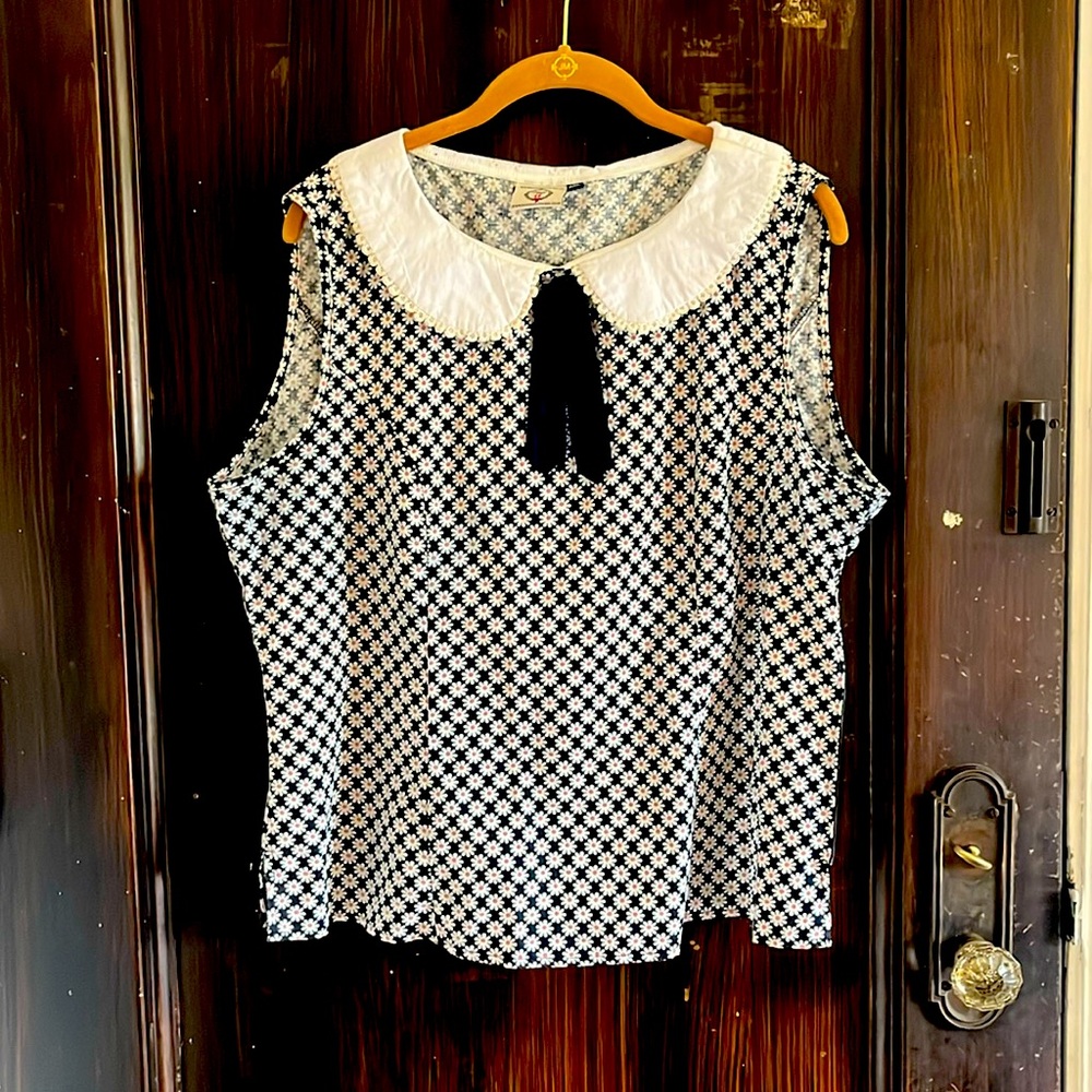 Banned Apparel 2XL Sleeveless 60s Mod Peter Pan Collar Daisy Fitted Blouse